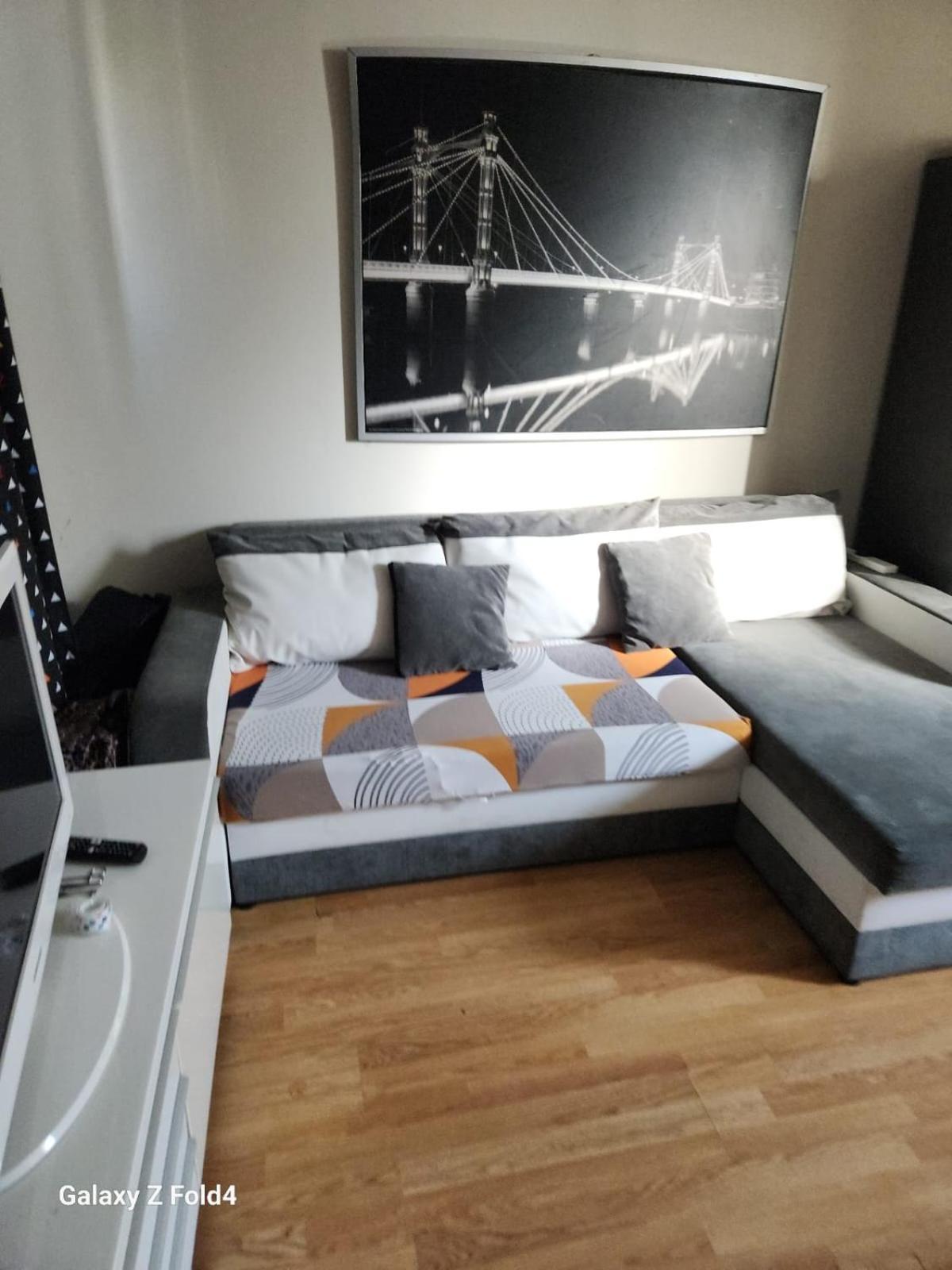 Whole Apartment In City Centre 런던 외부 사진
